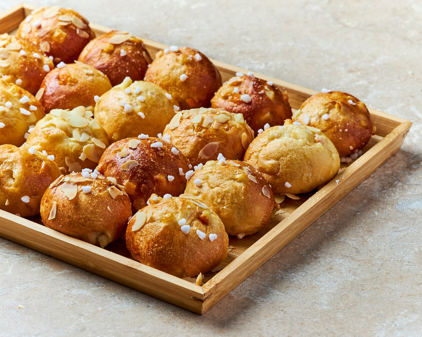 Mini gâteaux et brioches